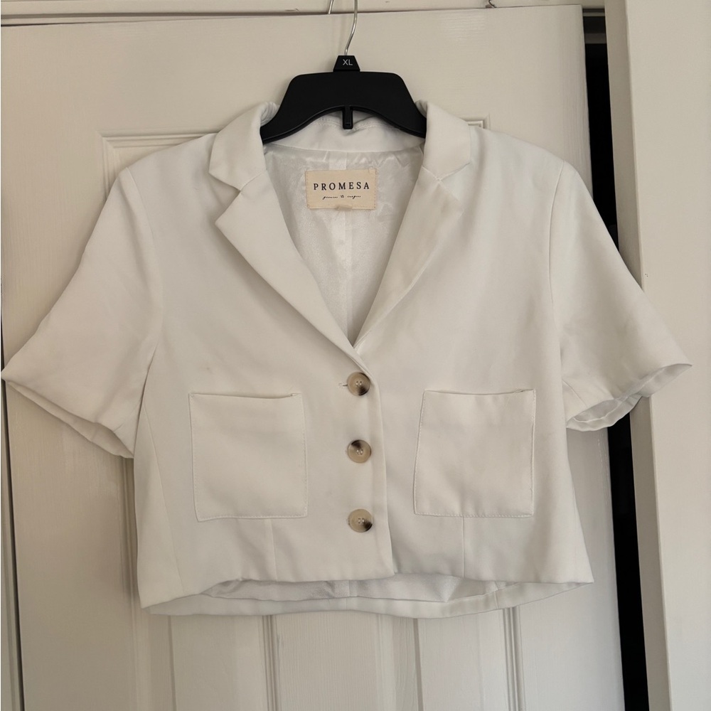 Promesa short sleeve cropped blazer